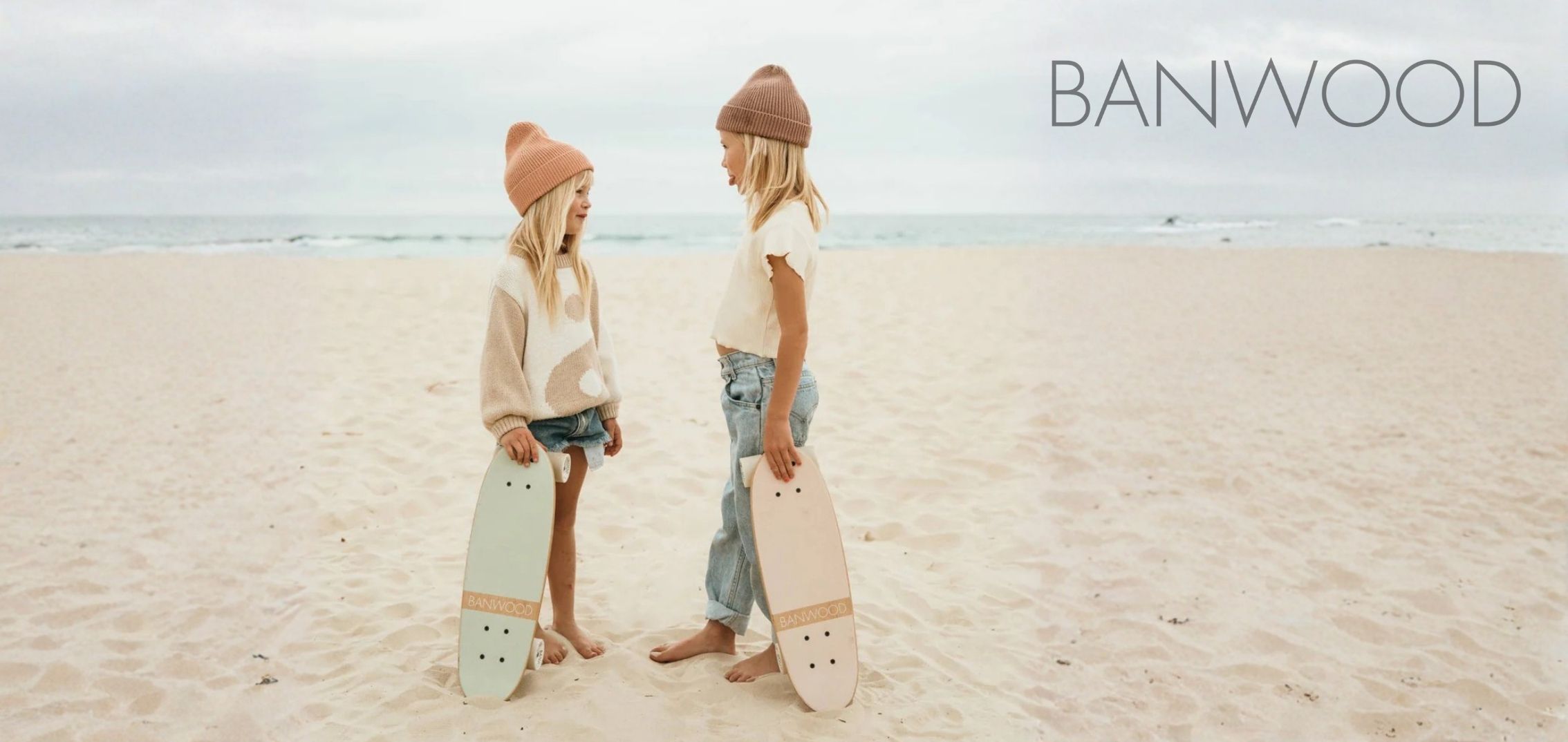 Banwood skateboard